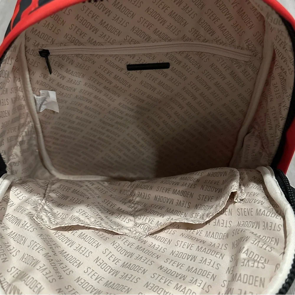 NWT. Steve Madden Red and Black BFresh Star Backpack